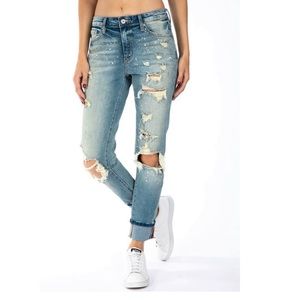 Beachy Blues Distressed Kancan Relaxed Fit Jeans size 11/29